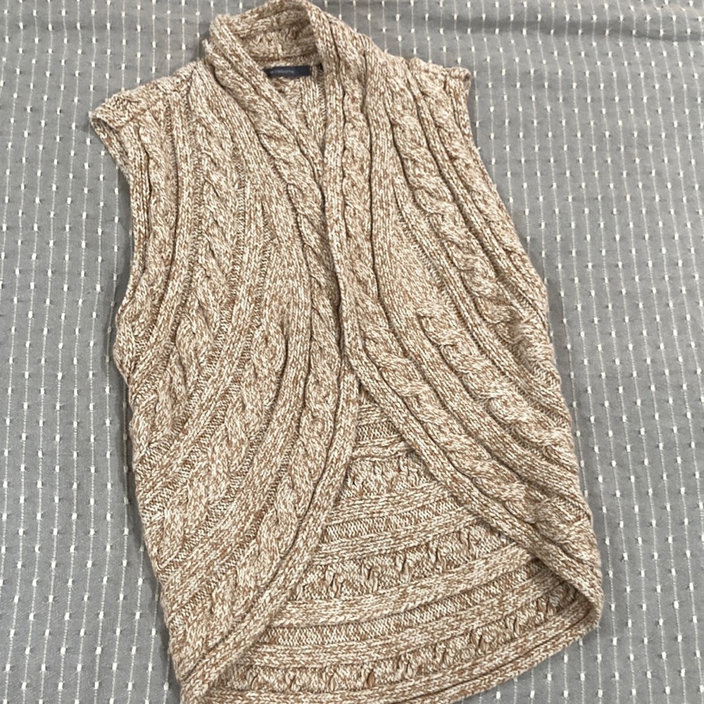 Liz Claiborne Brown sweater vest size small